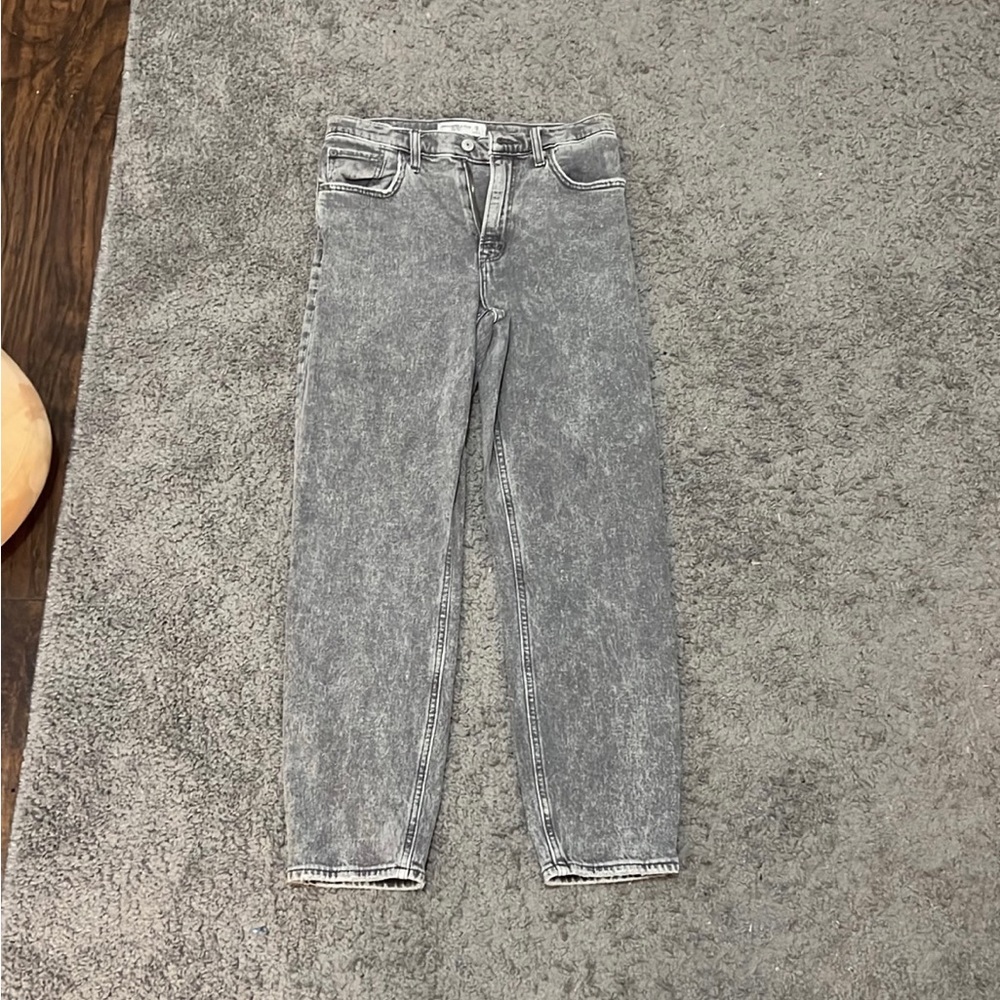 Abercrombie and Fitch Mom jeans